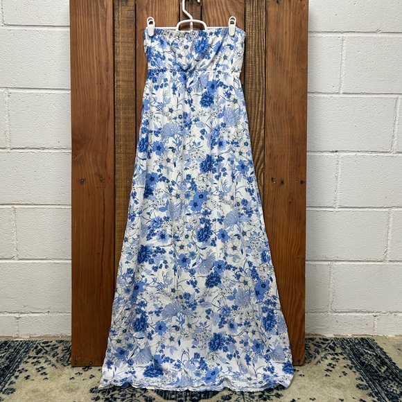 Old Navy size small floral maxi dress - Picture 8 of 9